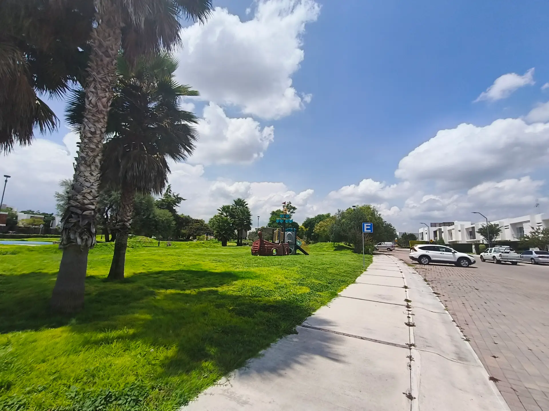 Terrenos residencial en Querétaro Corregidora-Cañadas del valle. Facilidades de pagos.